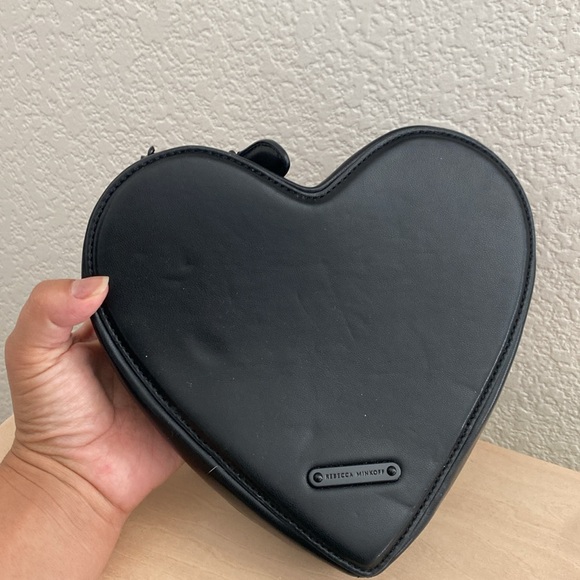 BNWOT Rebecca Minkoff Black heart Spike crossbody bag - Picture 3 of 5